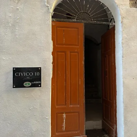 Civico 10 Ii סאסארי